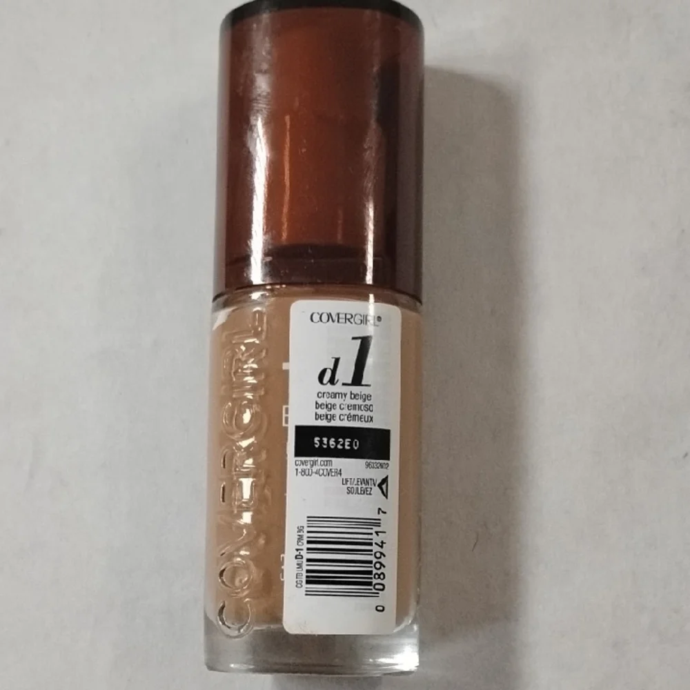 COVERGIRL TruBlend Liquid Foundation - Creamy Beige d 1